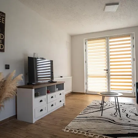 Natura Apartment
